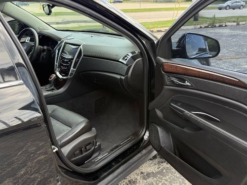 Used 2015 Cadillac SRX Luxury w/ Driver Awareness Package FWD image 13