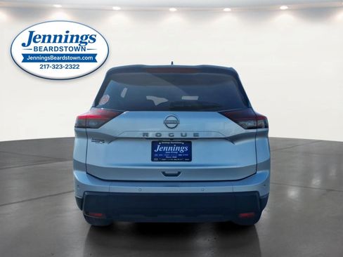 Used 2024 Nissan Rogue S FWD image 25