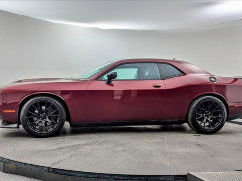 Used 2019 Dodge Challenger GT w/ Plus Package image 3