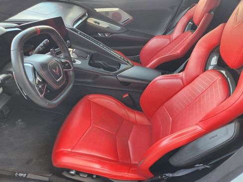 Used 2023 Chevrolet Corvette Stingray w/ Z51 Performance Package image 13