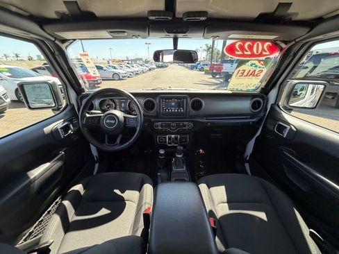 Used 2022 Jeep Wrangler Unlimited Sport AWD/4WD image 14