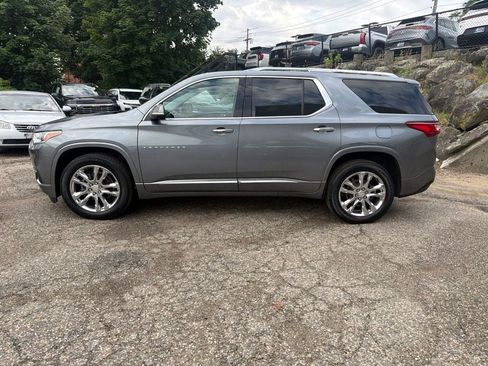 Used 2021 Chevrolet Traverse High Country w/ LPO, Floor Liner Package AWD/4WD image 35