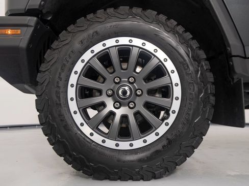 Used 2024 INEOS Grenadier AWD/4WD image 9