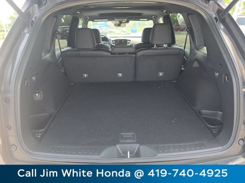Used 2024 Honda Passport Black Edition image 18