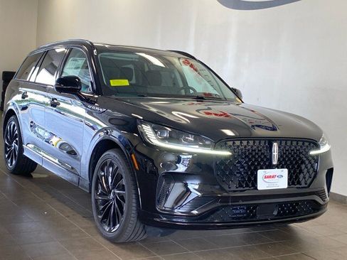 New 2026 Lincoln Aviator Reserve AWD/4WD image 2