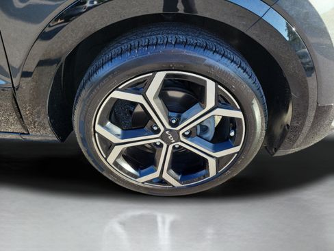 Certified 2023 Kia Niro SX Touring FWD image 28