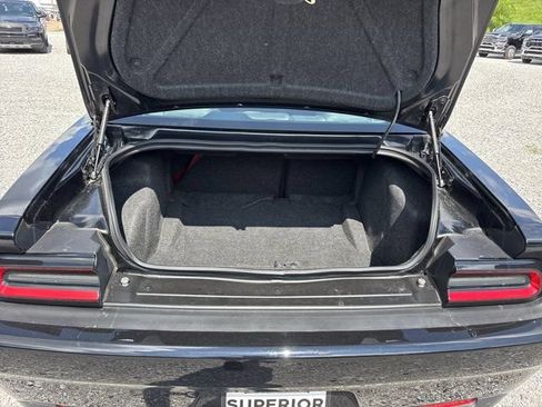 Used 2019 Dodge Challenger SRT Hellcat Redeye RWD image 5
