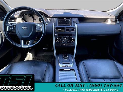 Used 2019 Land Rover Discovery Sport SE AWD/4WD image 16