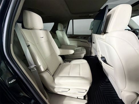 Used 2024 Cadillac Escalade Sport Platinum image 33