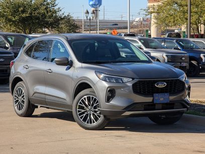 New 2026 Ford Escape SE