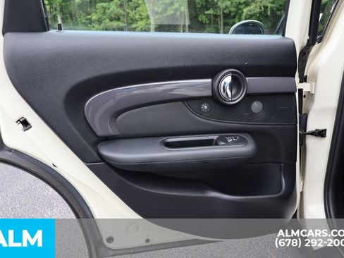 Used 2020 MINI Cooper Clubman S w/ Driver Assistance Package FWD image 21