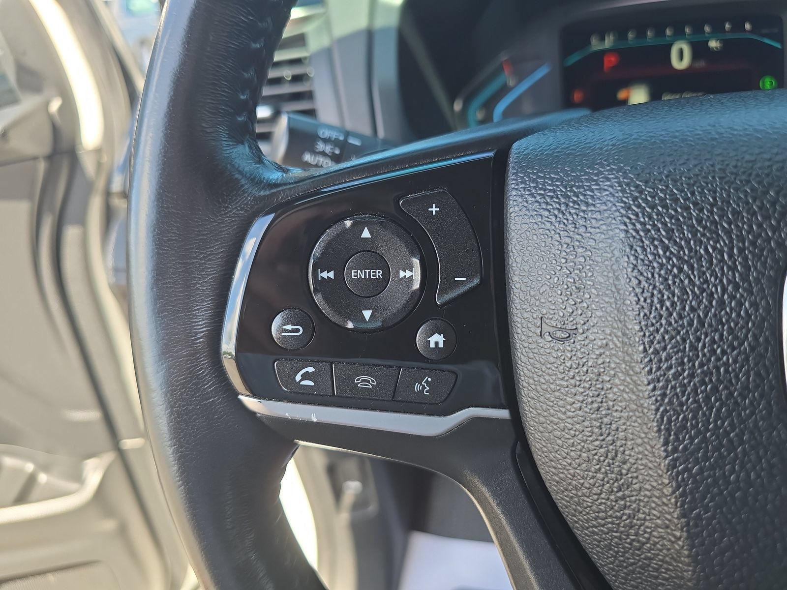 Used 2024 Honda Odyssey Elite image 24