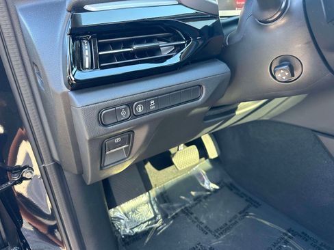 Certified 2025 Acura MDX SH-AWD image 15