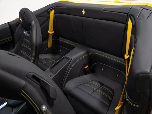 Used 2023 Ferrari Portofino M RWD image 66
