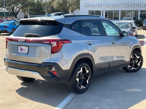 Used 2025 Kia Seltos S image 5