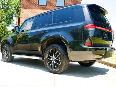 Used 2026 Lexus GX 550 w/ Accessory Package (ZB) AWD/4WD image 7