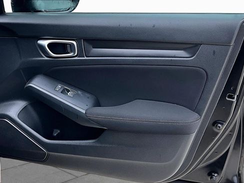 Used 2023 Honda Civic Sport image 23