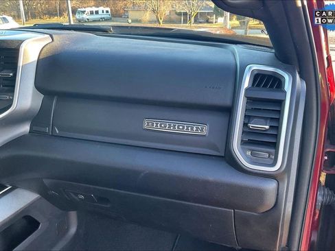 Used 2024 RAM 3500 Big Horn w/ Sport Appearance Package image 16