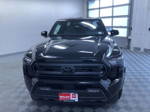New 2026 Toyota Tacoma SR5 AWD/4WD image 8