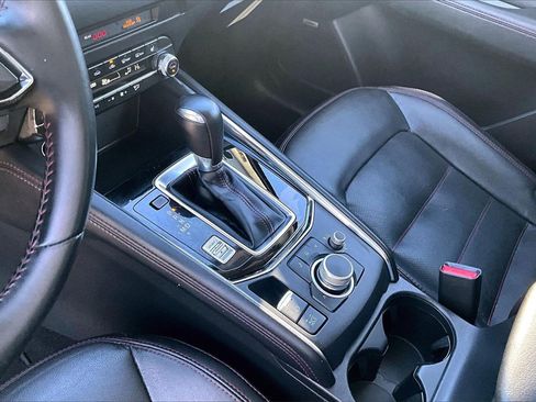 Certified 2024 MAZDA CX-5 Carbon Edition image 10