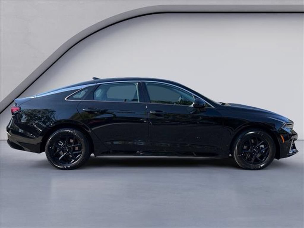 New 2026 Kia K5 LXS FWD image 6
