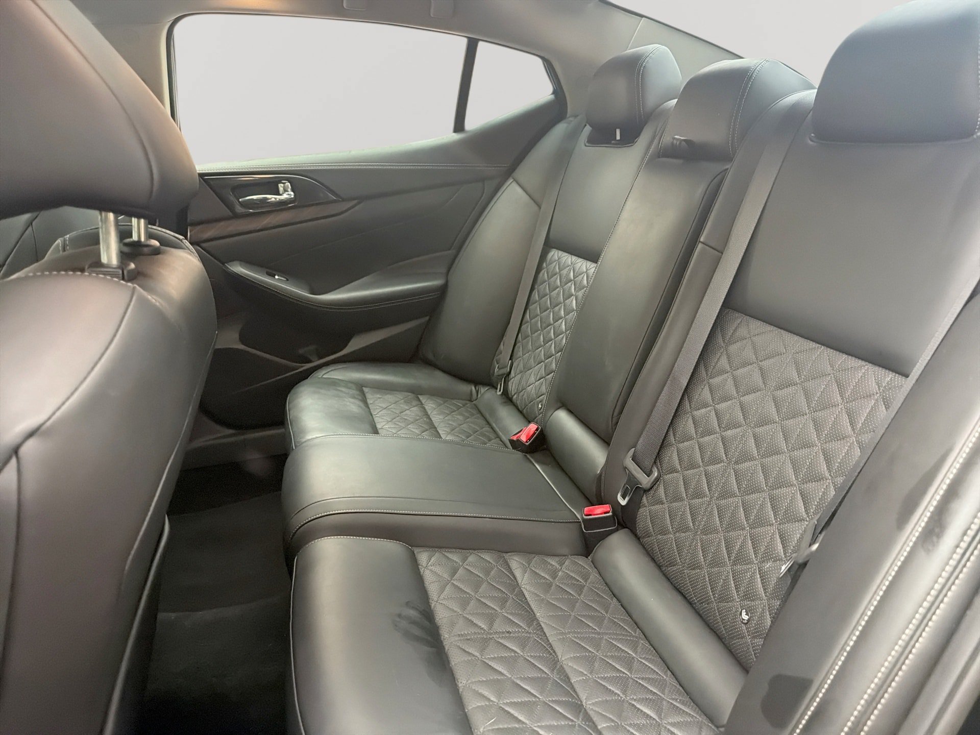Used 2018 Nissan Maxima Platinum FWD image 26