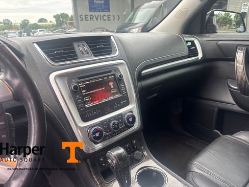 Used 2015 GMC Acadia SLT w/ Premium Edition FWD image 16