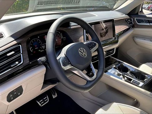 New 2026 Volkswagen Atlas SEL Premium R-Line AWD/4WD image 14