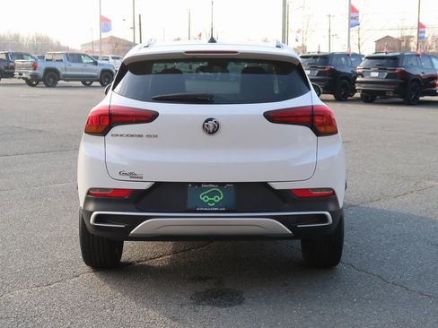 Certified 2022 Buick Encore GX Select image 6