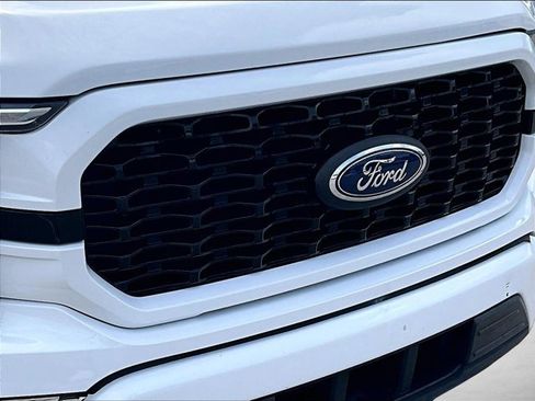 Used 2021 Ford F150 XL w/ STX Appearance Package RWD image 27