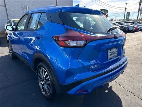 Used 2023 Nissan Kicks SV image 5