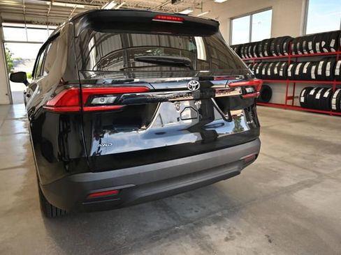 Used 2024 Toyota Grand Highlander AWD image 7