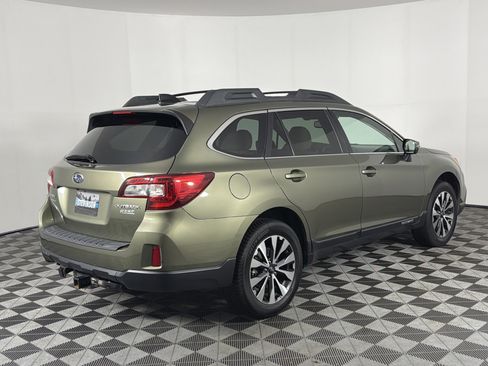 Used 2016 Subaru Outback 2.5i Limited image 28