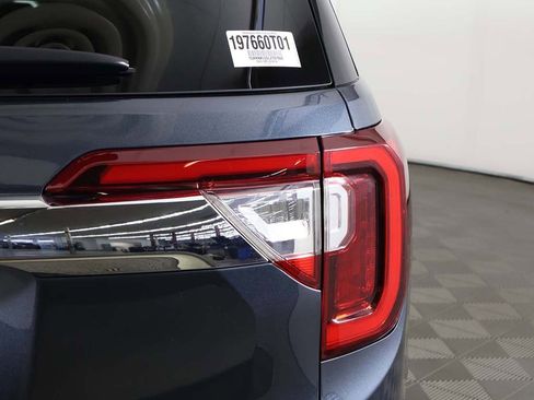 Used 2020 GMC Acadia SLE w/ Driver Convenience Package image 17