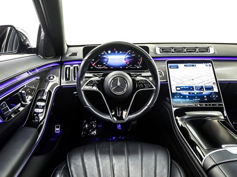 Used 2023 Mercedes-Benz S 500 4MATIC image 5