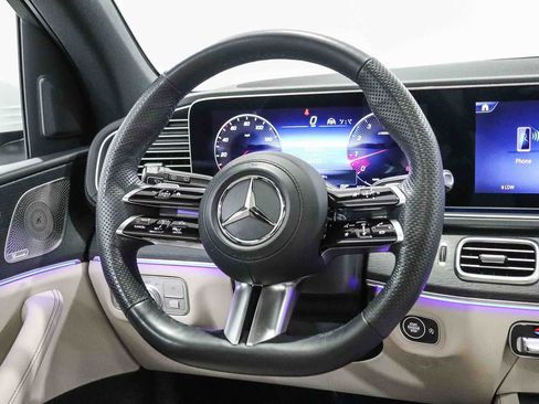 Certified 2024 Mercedes-Benz GLS 450 4MATIC image 16
