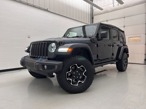 Used 2022 Jeep Wrangler Unlimited Rubicon 4xe w/ Safety Group image 5