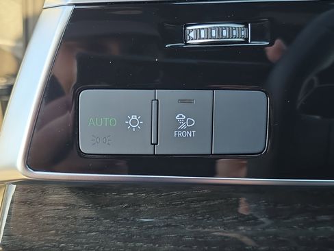 Used 2025 Audi Q7 3.0T Premium Plus w/ Premium Plus Package image 29