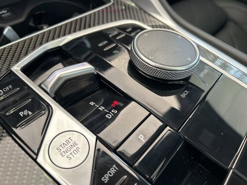 Used 2024 BMW X6 M60i w/ Climate Comfort Package image 9