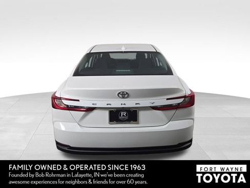 Used 2025 Toyota Camry LE FWD image 8