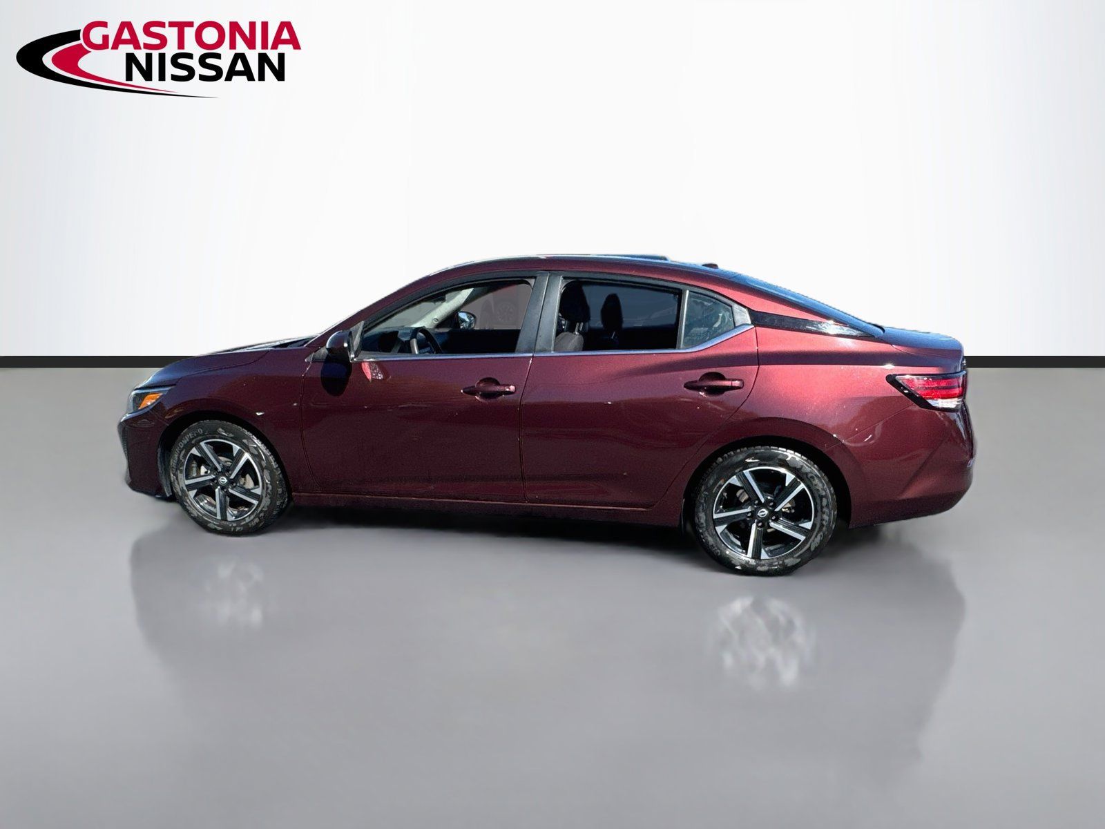 Used 2024 Nissan Sentra SV FWD image 5