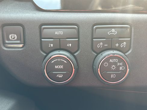 New 2026 Chevrolet Silverado 1500 RST w/ RST Select Package AWD/4WD image 13