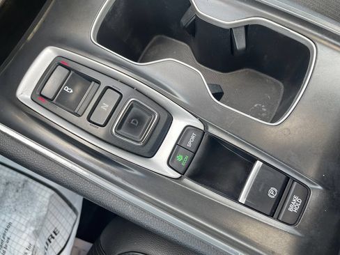 Used 2018 Honda Accord Sport image 26