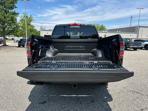 New 2026 Nissan Frontier SV w/ Tow Package RWD image 16