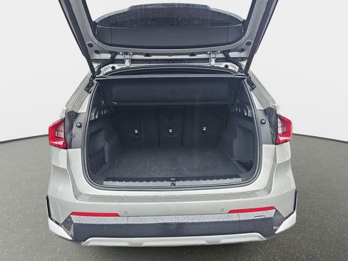 Used 2025 BMW X1 xDrive28i w/ Convenience Package image 14