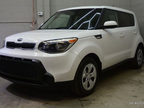 Used 2014 Kia Soul image 2