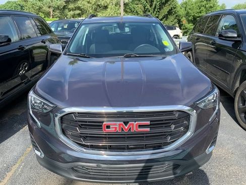 Used 2018 GMC Terrain SLE w/ Driver Convenience Package AWD/4WD image 10