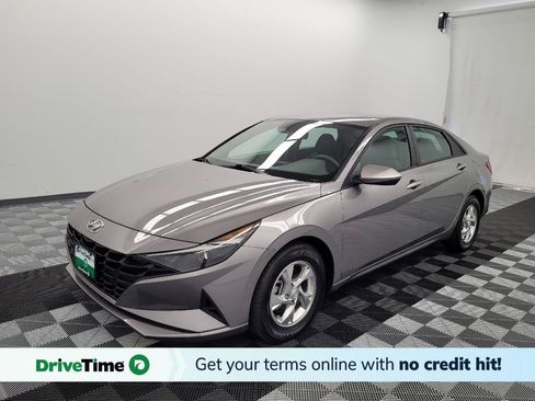 Used 2023 Hyundai Elantra SE FWD image 1
