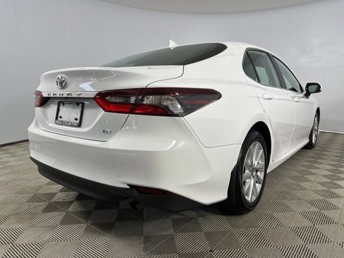 Used 2023 Toyota Camry LE image 7