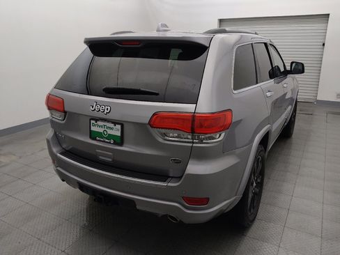 Used 2018 Jeep Grand Cherokee Overland AWD/4WD image 7